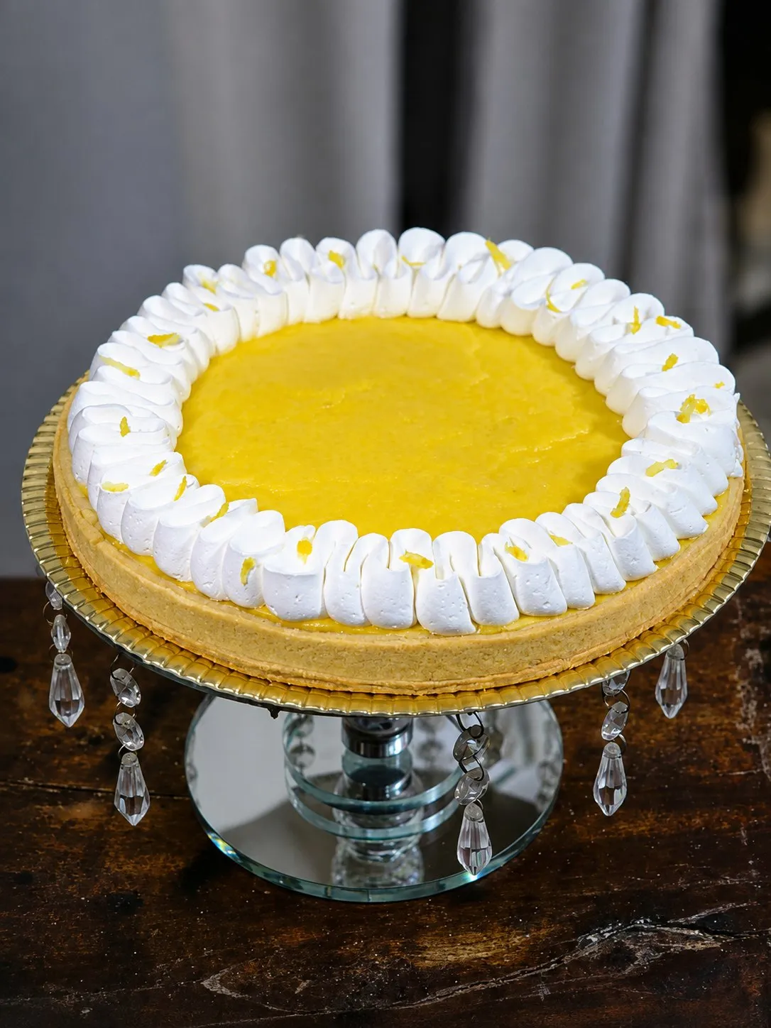 Key Pie, tarta de limón suave de Practitortas en Villa Carlos Paz, con corona de chantilly